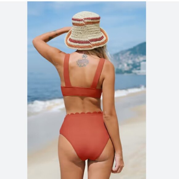 NWOT Cupshe Marsala Scalloped Bralette Mid Rise Hipster Bikini Medium Orange - Picture 2 of 7